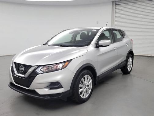 Brilliant Silver Metallic 2020 Nissan Rogue Sport S