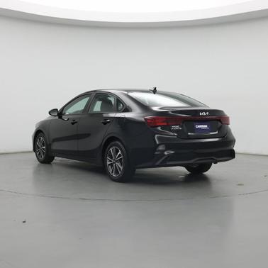 Aurora Black 2024 Kia Forte LXS