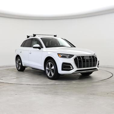 2022 Audi Q5 40 Premium Plus