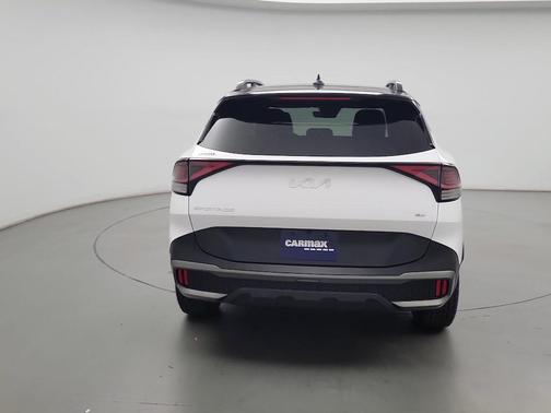 Glacier White Pearl/Ebony Black Roof 2023 Kia Sportage S