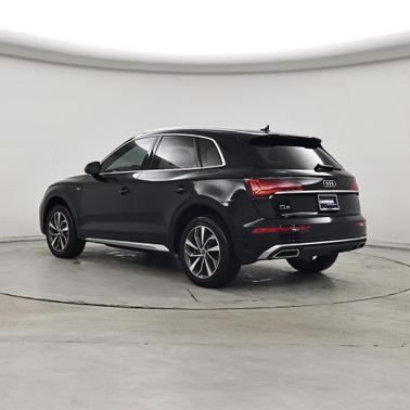 Mythos Black Metallic 2023 Audi Q5 45 S line Premium Plus