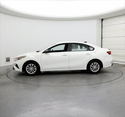 2022 Kia Forte FE