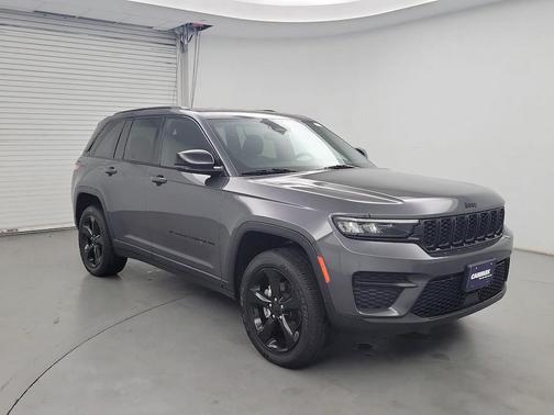 2022 Jeep Grand Cherokee Altitude