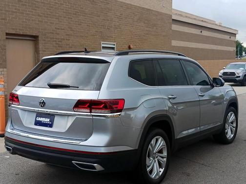 2021 Volkswagen Atlas 3.6L SE w/Technology