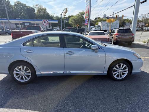 2011 Lexus ES 350 Base
