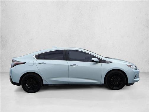 Green Mist Metallic 2018 Chevrolet Volt Premier