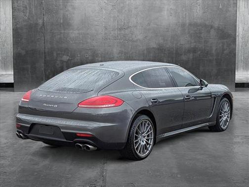 2014 Porsche Panamera 4S Executive