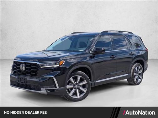 Crystal Black Pearl 2025 Honda Pilot Elite