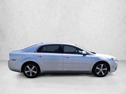Silver Ice Metallic 2011 Chevrolet Malibu 1LT