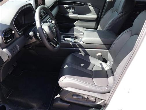 Platinum White Pearl 2026 Honda Passport AWD RTL Towing