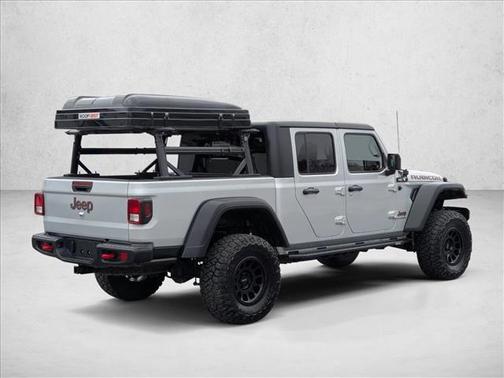Silver Zynith Clearcoat 2023 Jeep Gladiator Rubicon