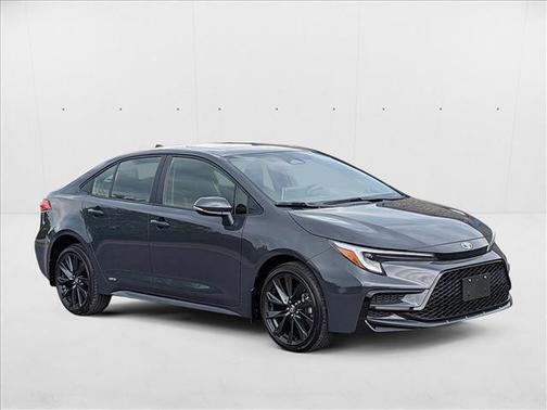 2025 Toyota Corolla Hybrid SE