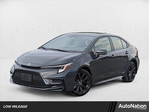 2025 Toyota Corolla Hybrid SE