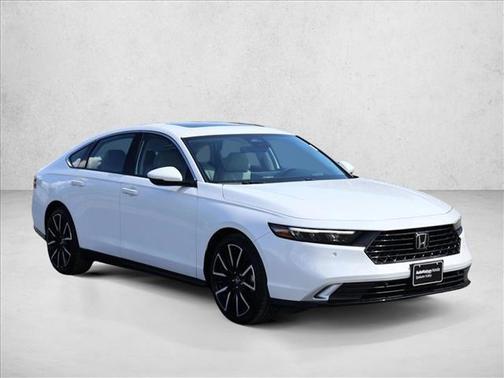 Platinum White Pearl 2026 Honda Accord Hybrid Touring
