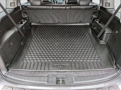 Polished Metal Metallic 2011 Honda Pilot EX-L