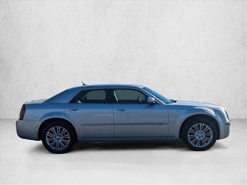 2008 Chrysler 300C Base