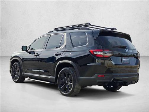 Crystal Black Pearl 2026 Honda Pilot Black Edition