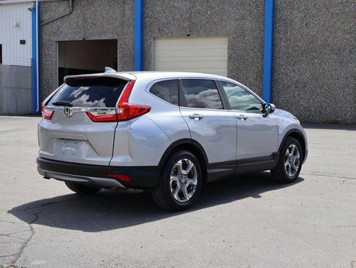 Lunar Silver Metallic 2017 Honda CR-V EX-L