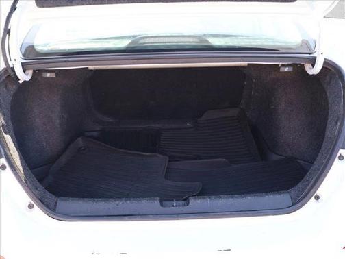 Platinum White Pearl 2021 Honda Insight EX