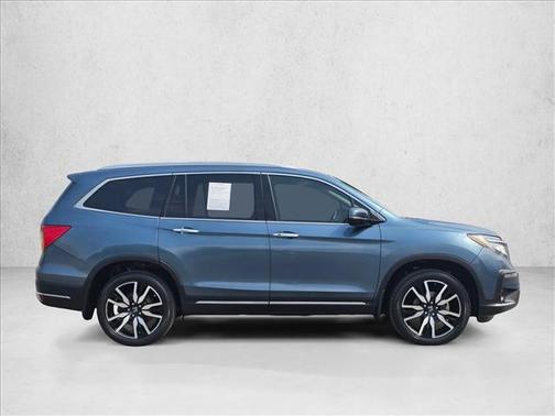 Blue 2019 Honda Pilot Elite