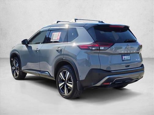 Boulder Gray Pearl 2022 Nissan Rogue SL