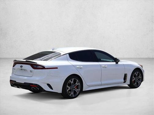 Snow White Pearl 2019 Kia Stinger GT