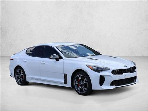 Snow White Pearl 2019 Kia Stinger GT