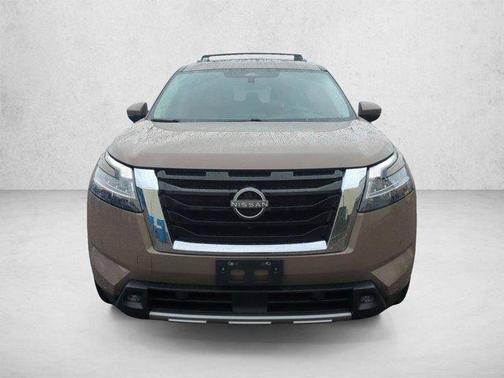 Baja Storm 2023 Nissan Pathfinder Platinum 4WD