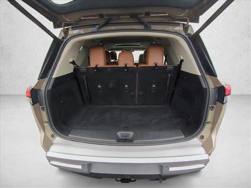 2023 Nissan Pathfinder Platinum 4WD