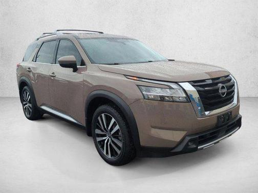 Baja Storm 2023 Nissan Pathfinder Platinum 4WD
