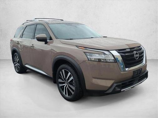2023 Nissan Pathfinder Platinum 4WD