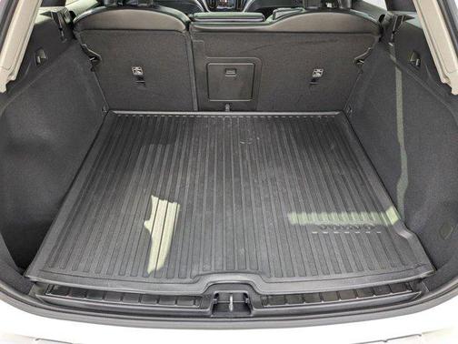 Crystal White Metallic 2024 Volvo XC60 B5 Core Dark Theme