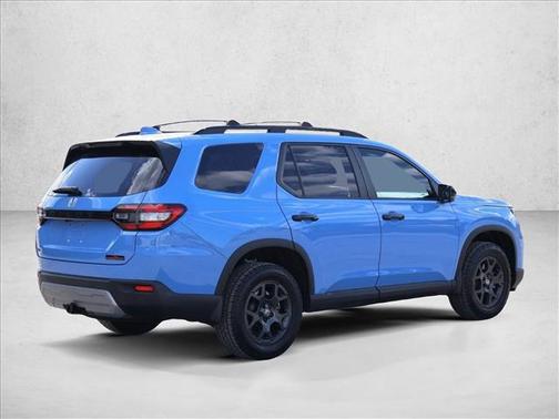 Diffused Sky Pearl 2025 Honda Pilot TrailSport