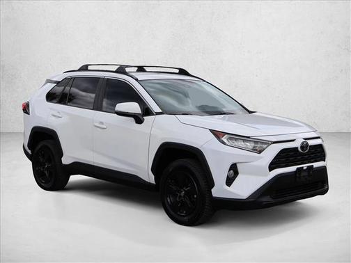 Super White 2019 Toyota RAV4 XLE