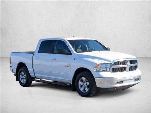 Bright White Clearcoat 2014 RAM 1500 SLT