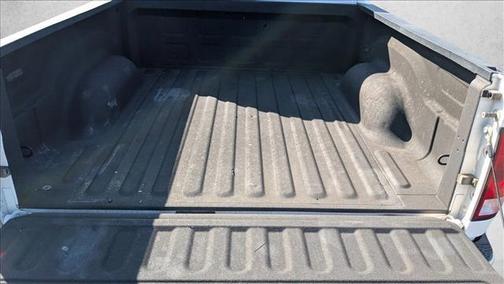 Bright White Clearcoat 2014 RAM 1500 SLT