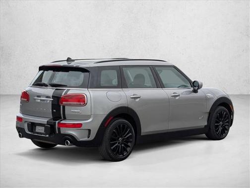 Melting Silver III Metallic 2023 MINI Clubman Cooper S ALL4