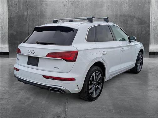2024 Audi Q5 45 S line Premium Plus