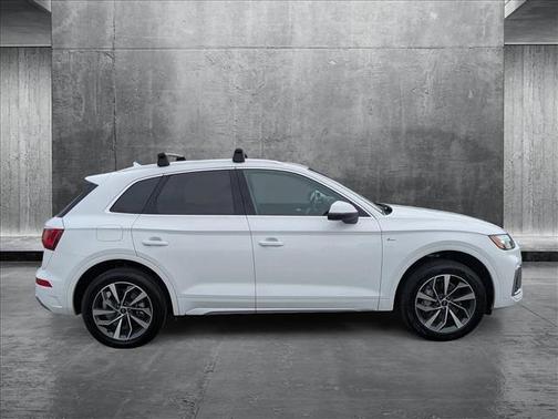 2024 Audi Q5 45 S line Premium Plus
