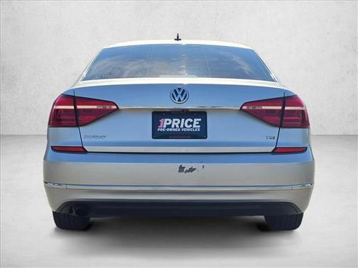 Reflex Silver Metallic 2016 Volkswagen Passat 1.8T S