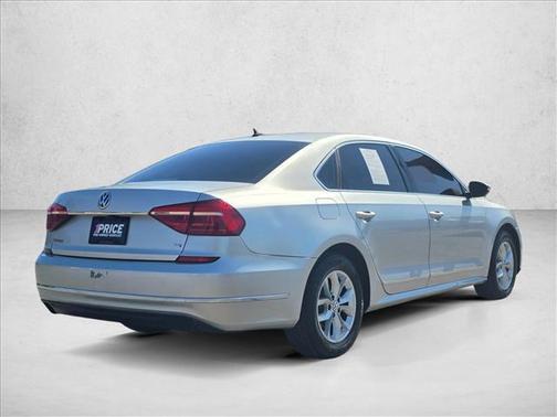 Reflex Silver Metallic 2016 Volkswagen Passat 1.8T S