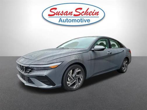 2025 Hyundai ELANTRA SEL