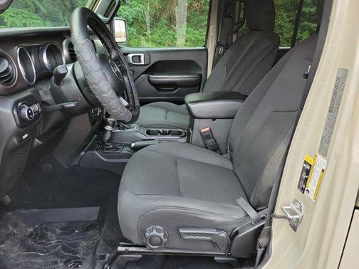 2020 Jeep Gladiator Sport S