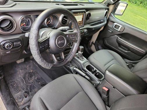 2020 Jeep Gladiator Sport S