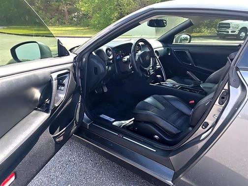 2014 Nissan GT-R Premium
