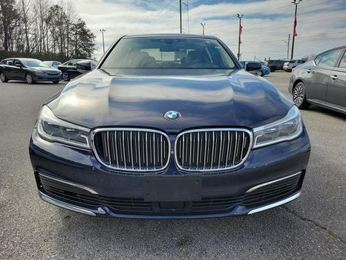 2019 BMW 750 i xDrive