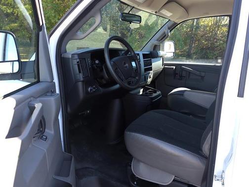 2023 GMC Savana 2500 Work Van