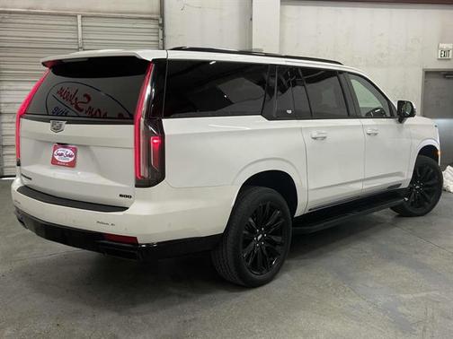 2021 Cadillac Escalade ESV Sport