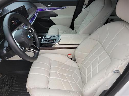 2024 BMW 760 xDrive