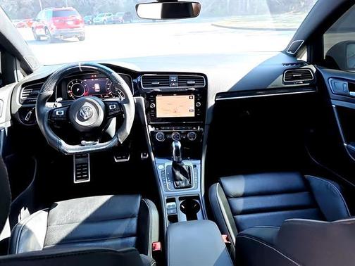2019 Volkswagen Golf R 2.0T DSG